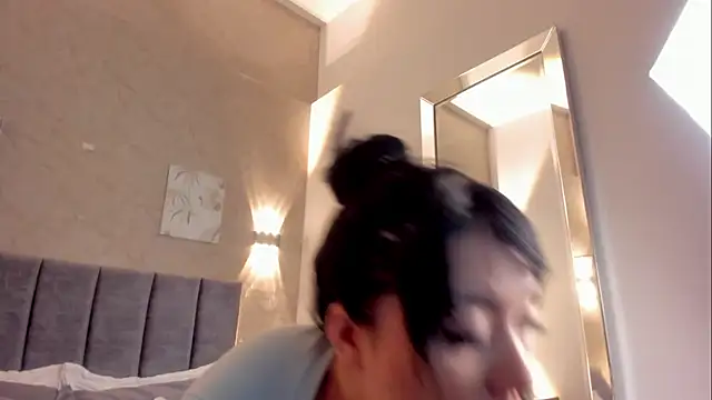 Lunaa bellaa online show from January 12, 7:41 pm