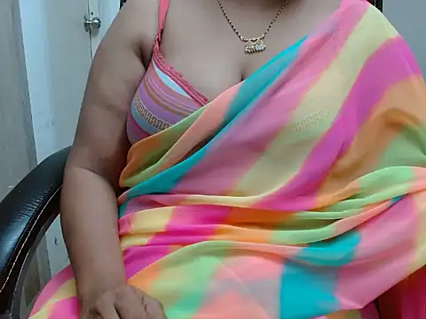 Snapshot of Anushka134 chatting on November 13, 5:01 pm Anushka134 online show from November 13, 5:01 pm