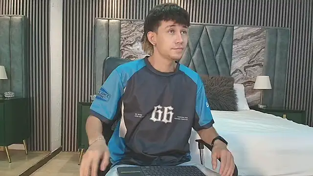 Michael blue online show from January 7, 12:07 pm