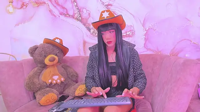 NaughtySweetss online show from September 16, 10:05 am