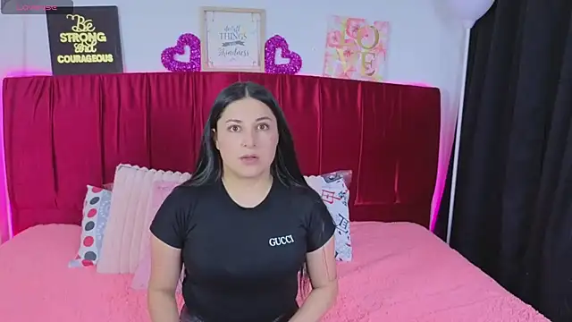 cuteeimy online show from July 8, 5:28 pm
