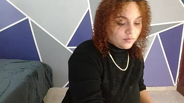 Snapshot of Yera_carey chatting on October 17, 12:19 pm Yera carey online show from October 17, 12:19 pm