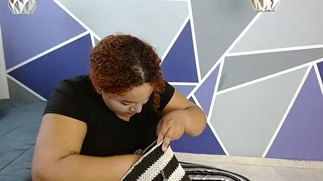 Snapshot of Yera_carey chatting on November 13, 12:26 pm Yera carey online show from November 13, 12:26 pm