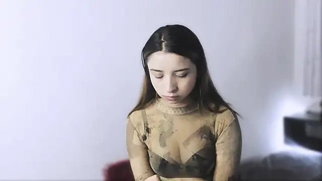 Snapshot of x_jules_ chatting on December 17, 10:49 pm x jules online show from December 17, 10:49 pm