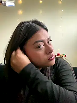 NattashaMore 0719 online show from December 4, 11:30 am