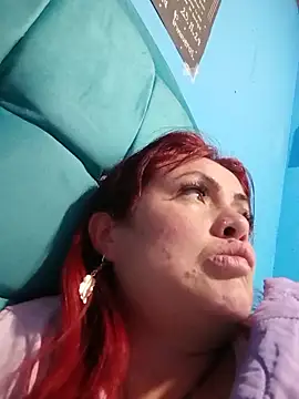 carolinhe  online show from November 29, 4:48 am