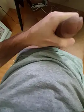 777emre online show from April 22, 6:27 am