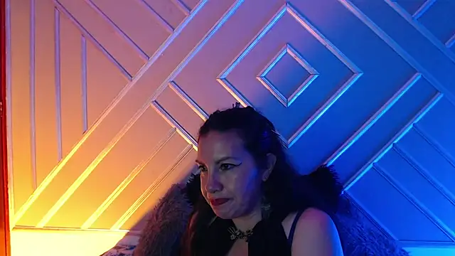 Snapshot of sashabluex chatting on February 1, 12:09 am sashabluex online show from February 1, 12:09 am