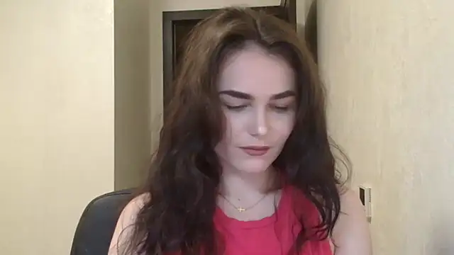 Silviaa a online show from April 4, 7:11 pm