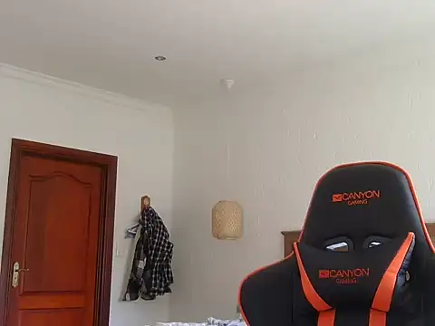 TroyDieselXXX online show from April 8, 6:13 am