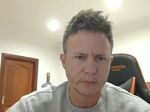 TroyDieselXXX online show from April 16, 4:13 am