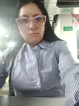 Romina693 online show from November 5, 6:13 am