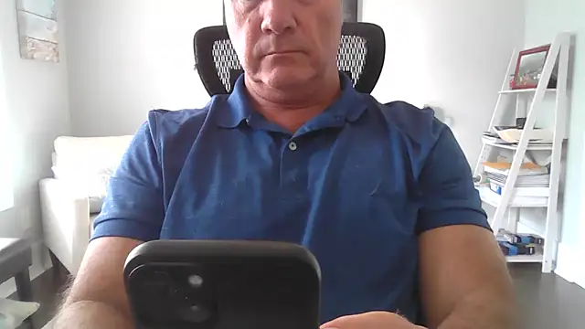 cyclone1212 online show from April 3, 12:36 pm