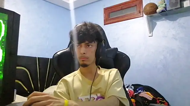 Dark DesireX online show from October 28, 11:18 pm