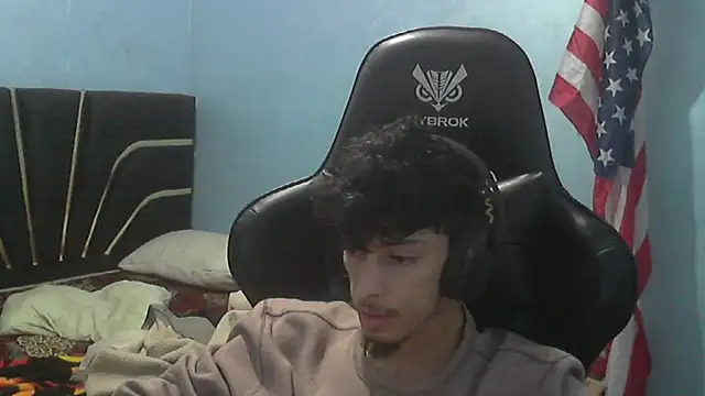 Dark DesireX online show from November 12, 5:02 pm