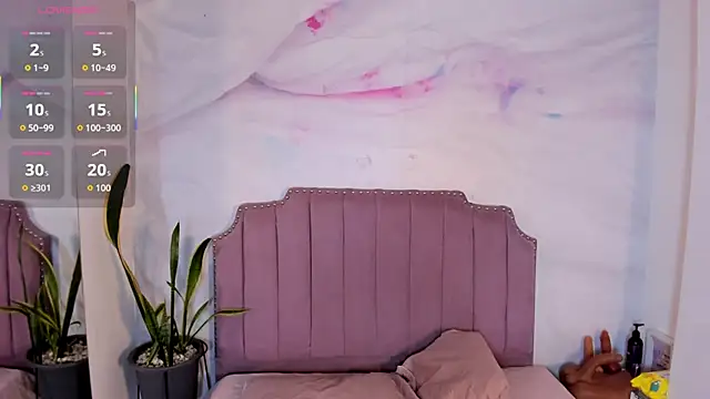 Snapshot of bianca_angel_ chatting on November 18, 8:13 pm bianca angel online show from November 18, 8:13 pm