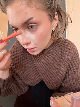 KellyKeler online show from March 12, 11:16 am