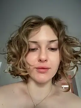 KellyKeler online show from May 30, 11:07 am