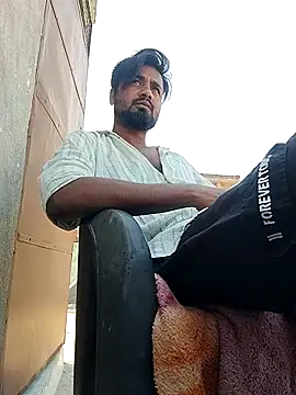 Snapshot of Munny6677 chatting on October 16, 8:15 am Munny6677 online show from October 16, 8:15 am