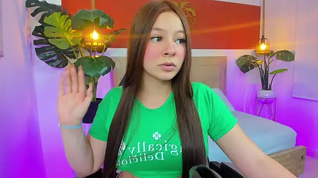 kitty sweeety  online show from October 8, 7:33 pm