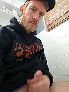 Snapshot of Sampzon chatting on January 17, 7:39 pm Sampzon online show from January 17, 7:39 pm