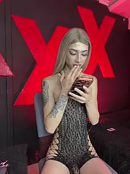 abrilbigcock online show from April 13, 11:10 pm