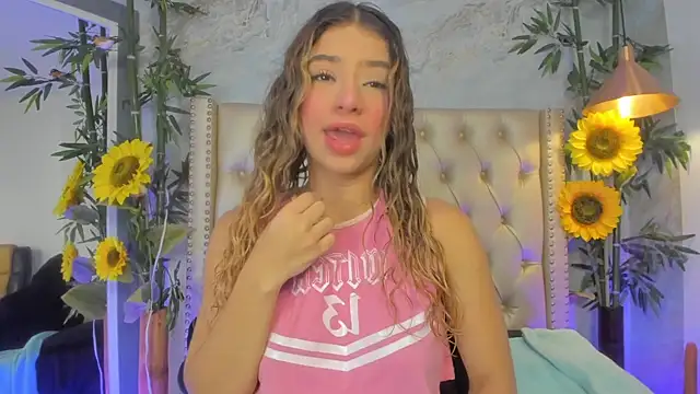 LittleeJaz online show from December 16, 3:33 am