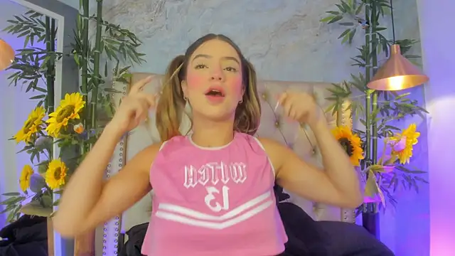 LittleeJaz online show from February 24, 4:10 am