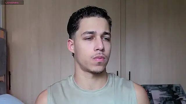 orionblaze69  online show from October 28, 9:06 pm