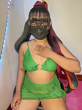 Snapshot of Ariana__Marie chatting on January 13, 1:33 am Ariana Marie online show from January 13, 1:33 am