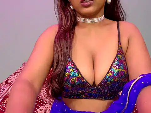 nylaahh-12 online show from October 16, 6:20 pm