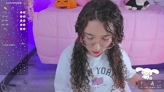 hannacutegod online show from September 22, 4:58 am