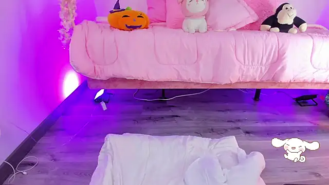 hannacutegod online show from October 1, 3:56 am