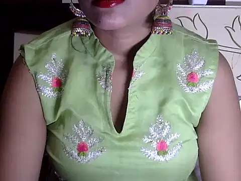 hotee bhabi online show from September 13, 2:06 pm