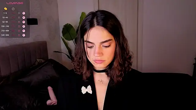 Snapshot of NIghtFloat chatting on September 11, 5:07 am NIghtFloat online show from September 11, 5:07 am