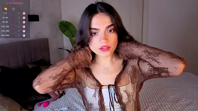 Snapshot of NIghtFloat chatting on September 15, 6:13 am NIghtFloat online show from September 15, 6:13 am