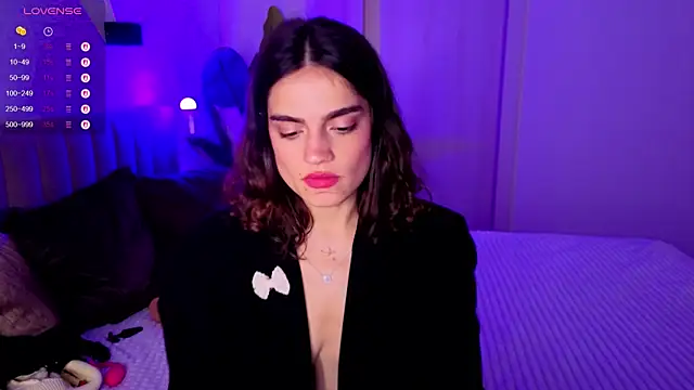 Snapshot of NIghtFloat chatting on September 20, 7:42 am NIghtFloat online show from September 20, 7:42 am