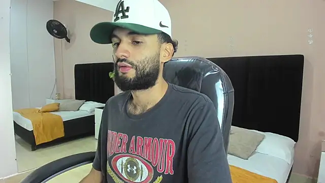 Ryan Jackson  online show from November 10, 5:39 am