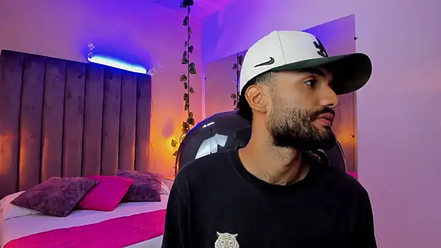 Ryan Jackson  online show from December 14, 12:27 am