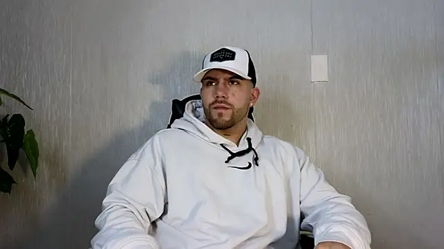 Snapshot of Ades_Lowe chatting on October 8, 11:52 am Ades Lowe online show from October 8, 11:52 am