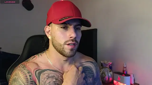 Ades Lowe online show from April 16, 4:24 am