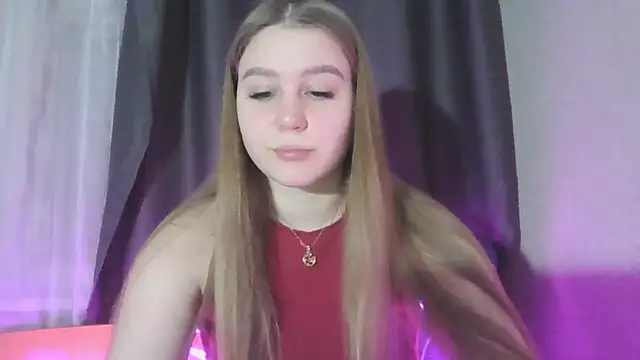 Snapshot of yourhoney_Lola_ chatting on November 25, 3:56 pm yourhoney Lola online show from November 25, 3:56 pm