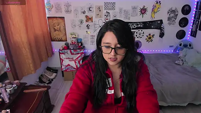 Cherry blush  online show from April 1, 10:40 pm