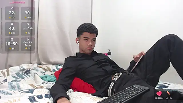 camillo beischel  online show from January 10, 7:37 pm