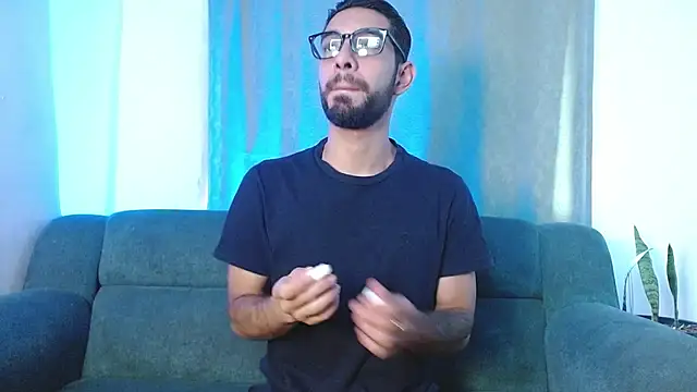 ReyPablo1 online show from October 14, 9:15 pm