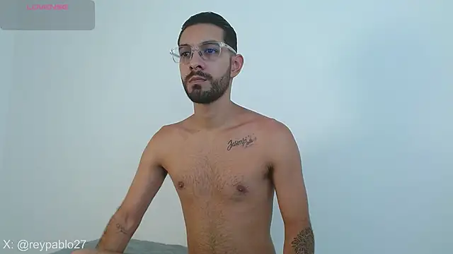 ReyPablo1 online show from November 19, 9:15 pm