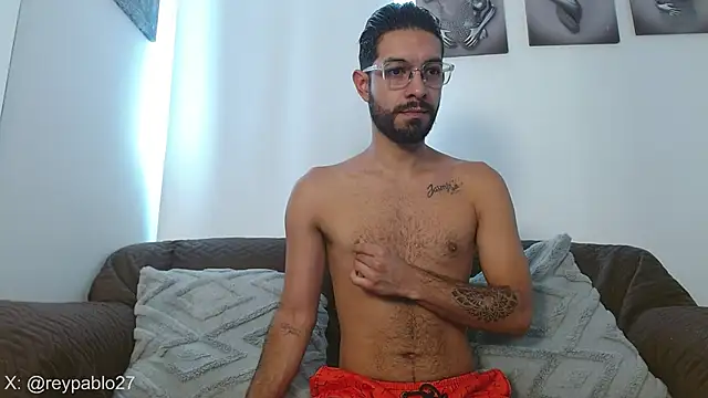 ReyPablo1 online show from November 29, 1:58 pm