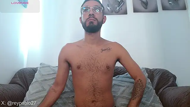 ReyPablo1 online show from December 4, 3:54 pm