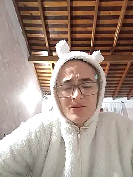 Mariam Arango online show from February 26, 7:18 am