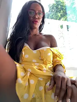 Snapshot of Bustykeyla chatting on October 13, 4:29 pm Bustykeyla online show from October 13, 4:29 pm